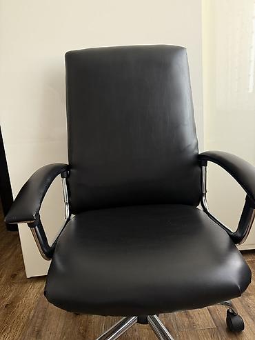 ofis: Ofis kreslosu – qara rəng, yüksək arxa dayaq - Material: asan — 2