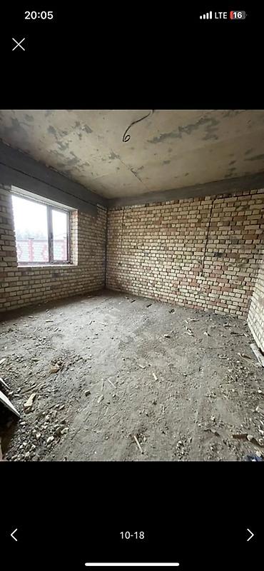 Продажа коттеджей и домов: Жаны салынган 5 комнаталуу жана подвалы менен жер уй сатылат — 10