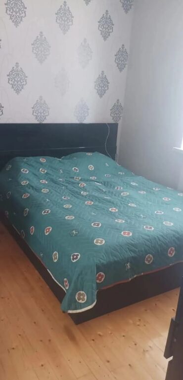 İkinəfərlik çarpayı, Bazasız, Matrassız, Siyirməsiz