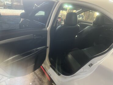 Digər Avtomobillər: Ağ rəngli sedan tipli avtomobil, sport dizayn Masinda Hec bir prablem -da lalafo.az — 9 Digər Avtomobillər: Ağ rəngli sedan tipli avtomobil, sport dizayn Masinda Hec bir prablem — 9