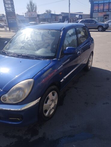 машина арзан: Daihatsu Sirion: 2003 г., 1 л, Автомат, Бензин, Хетчбек