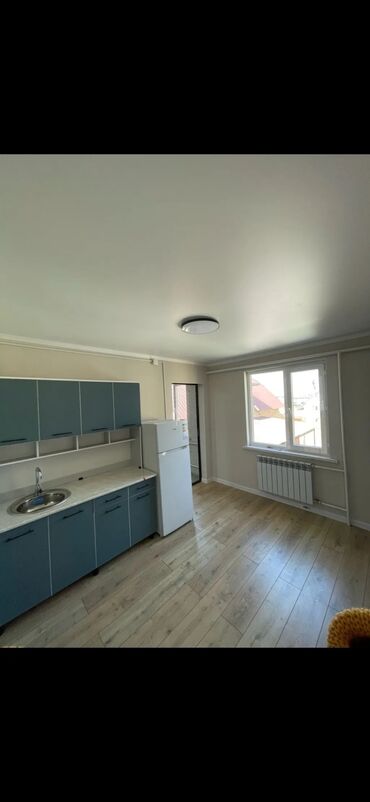 дом в сокулукском районе: 45 м², 3 комнаты, Парковка, Забор, огорожен