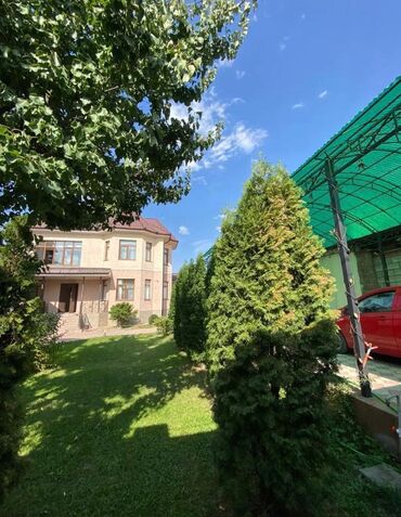 дома в районе пишпек: 400 м², 5 комнат, Бронированные двери, Балкон застеклен, Видеонаблюдение