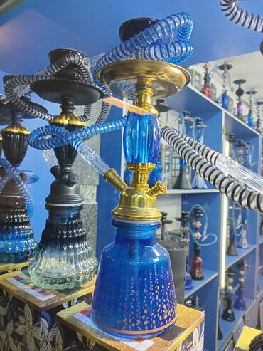 Qəlyan, vayp və aksesuarları: Nargilə dəsti – şüşə kolba və metal gövdə - Rəng: dərin mavi kolba