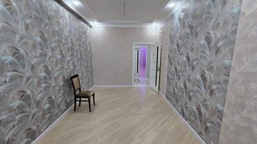 Uzunmüddətli kirayə mənzillər: Düşme variyant Yüksək səviyyədə təmirli.Yaşayış olmayıb.2 böyük yataq — 13