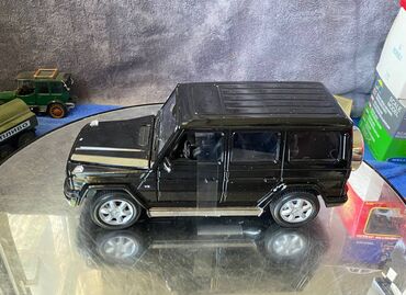 Avtomobil modelləri: Mercedes, 2009 il, 1:24, Dəmir, Ödənişli çatdırılma — 26