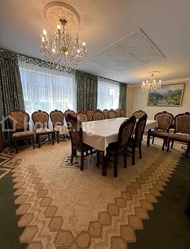 Продажа коттеджей и домов: И так, дом расположен в очень хорошем и экологическом районе ж/м Кара — 6