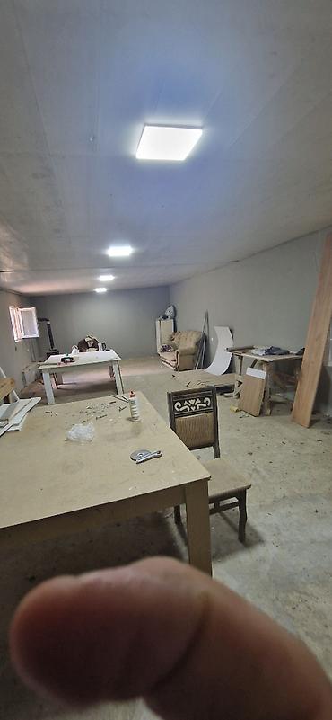 Kommersiya daşınmaz əmlakı: İcarəyə obyekt 📍 Ünvan: Bakı şəhəri, Suraxanı rayonu, Hava limanı — 1