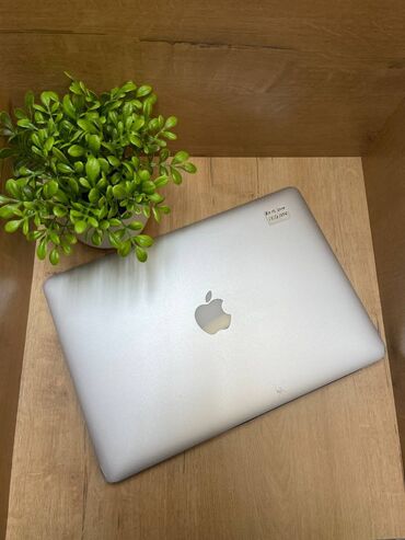 мониторы silver black: Ноутбук, Apple, 2 ГБ ОЭТ, Intel Core i5, 13.3 ", Колдонулган, Жумуш, окуу үчүн, эс тутум SSD