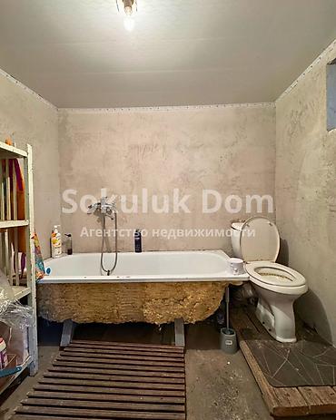 Продажа коттеджей и домов: 🏠Продается дом в с. Сокулук 🟡 Комнаты: 6 🟡 Участок: 6 соток — 13