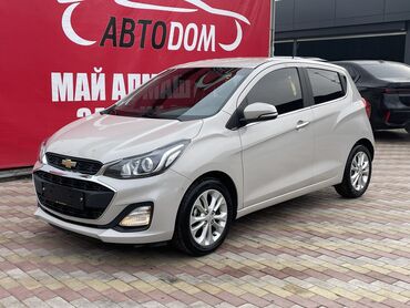 Mercedes-Benz: Chevrolet Spark: 2019 г., 1 л, Вариатор, Бензин, Седан