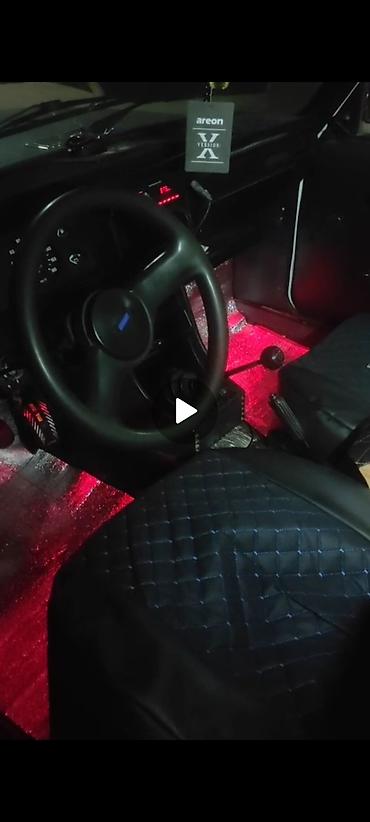 lada diskləri: LADA 2107, ağ rəng, sedan gövdə. - Yanacaq: benzin - Sürətlər qutusu — 4