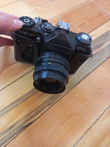 düyü bişirən: Zenit EM 35mm SLR fotoaparat - Obektiv: Helios‑44M 58mm f/2 (M42