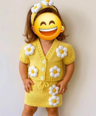 Yeni il oyuncaqları və bəzəkləri: Yeni il oyuncaqları və bəzəkləri — 10