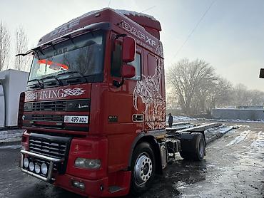 Тягачи: Тягач, DAF, 2002 г., Тентованный — 3