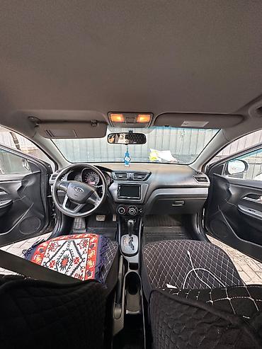 sonata d8: Kia Rio: 2011 г., 1.4 л, Автомат, Бензин, Седан — 3