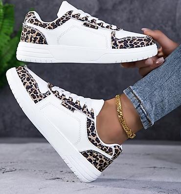 tn orange blue: Nove zenske patike, bele sa leopard printom. Broj 41. Snizeno, cena — 3