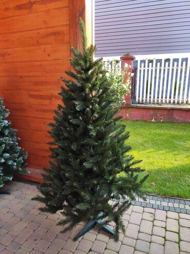 Praznična dekoracija: Jelka, Novo — 2