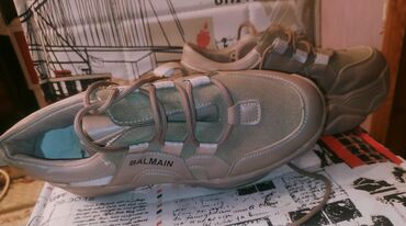 Women's Sneakers and athletic shoes: Ölçü: 38, Yeni — 10