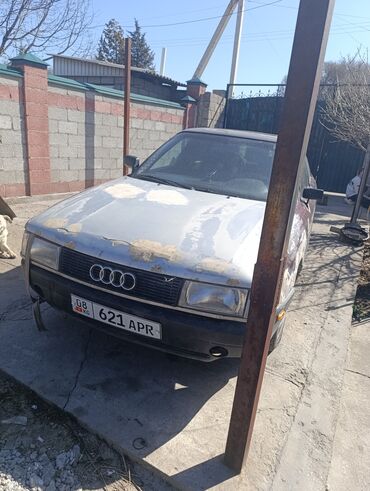 ауди перехода 100: Audi 80: 1990 г., 2 л, Механика, Газ, Седан