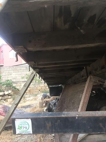 qoşqu karavan satilir: Kuza
Uzunluq 5,30
Eni. 2,20 — 2