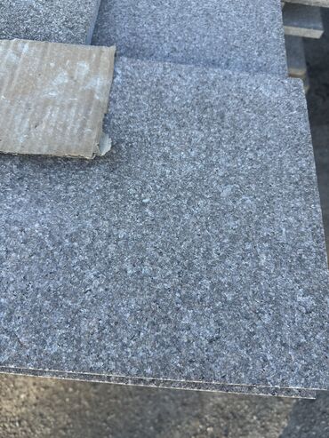 Фасадные гранитные плитки: Куртинский гранит в наличии оптом и в розницу г.Бишкек есть темный и — 12