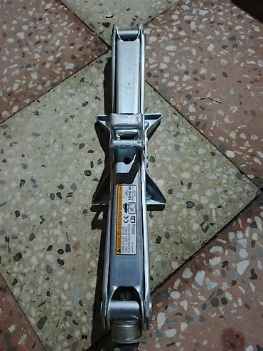 prius teker: Toyota mexaniki “scissor jack” (domkrat) - Brend: TOYOTA (Wako Ind — 3