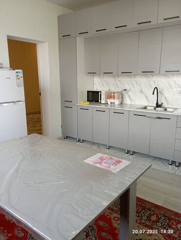 продажа квартир в бишкеке без посредников 2022 год: Дом, 109 м², 3 комнаты, Собственник, Дизайнерский ремонт