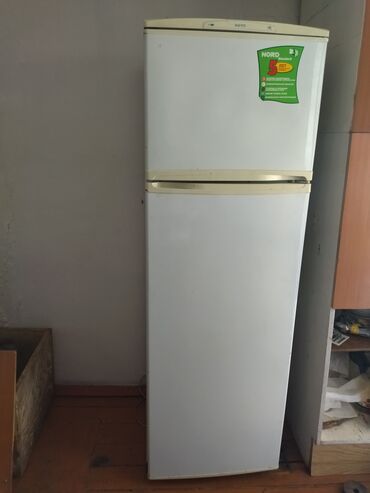 ферит: Холодильник Atlant, Б/у, Двухкамерный