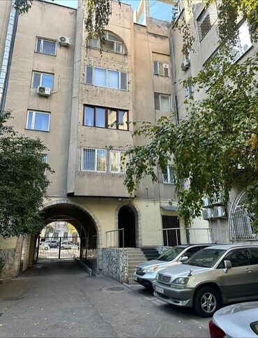 Продажа квартир: 3 комнаты, 61 м², Индивидуалка, 5 этаж — 12