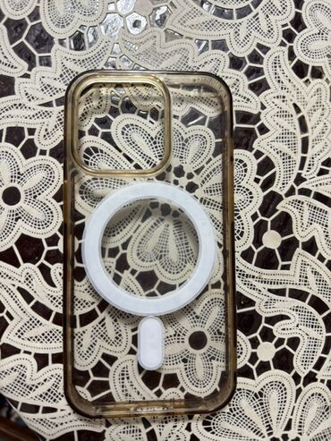 Magsafe. Case qalindi, normal veziyyetde. Apple iphone 15 pro ucun