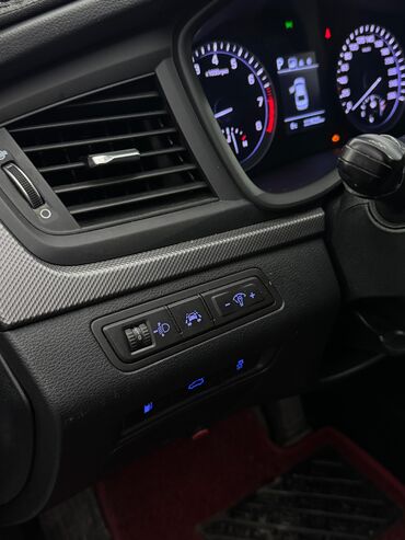 Hyundai: Hyundai Sonata: 2020 г., 2 л, Автомат, Газ, Седан — 18