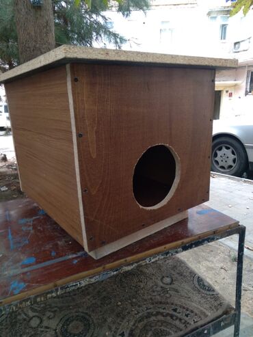 Yuvalar: Rəngli taxta heyvan evi/budaq evciyi - Material: taxta konstruksiya — 20