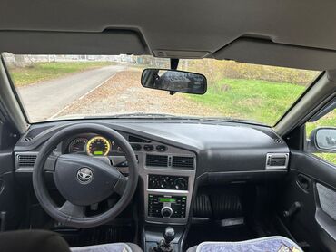 Daewoo: Daewoo Nexia: 2008 г., 1.6 л, Механика, Бензин, Седан