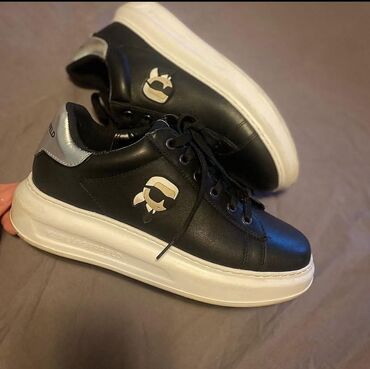 karl lagerfeld sneakers: Karl Lagerfeld, 39, bоја - Crna