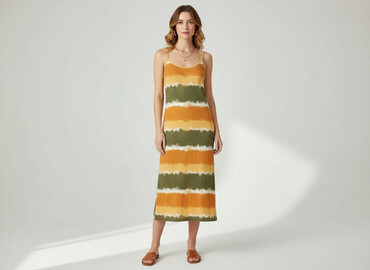 rozkloszowane sukienki midi: Women`s dress, size S