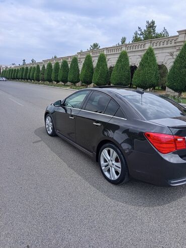 Chevrolet: Chevrolet Cruze LTZ RS sedan – şəhər və tras üçün dinamik və zərif — 9