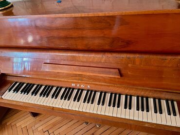 услада очей в разъяснении прав жен и мужей пдф скачать: Piano, Akustik