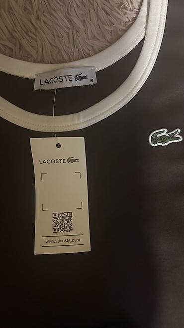 lacoste canta: Lacoste qadın idman dəsti - 2 hissə: qolsuz crop-top mayka və şort - — 3