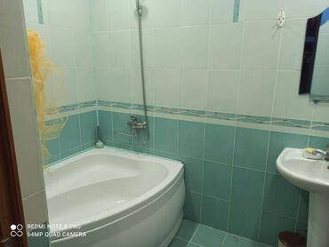 Uzunmüddətli kirayə mənzillər: Ev 8ci mk yerlesir 19 mertebeli binanin 12 ci mertebesinde yalniz — 13