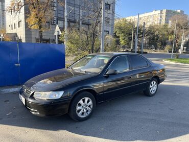 Toyota: Toyota Camry: 1998 г., 3 л, Автомат, Бензин, Седан