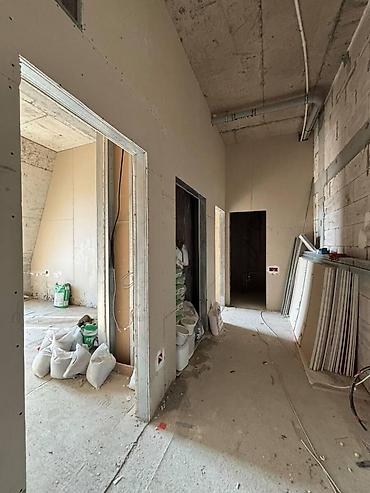 mansarlı evlər: Satılır 3 otaqlı yeni tikili 100 m², Ağ şəhər q. Kateqoriya Yeni — 9