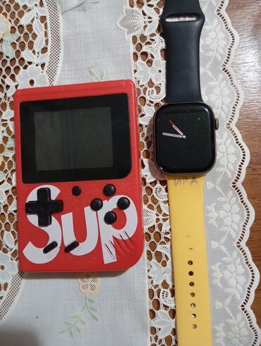 Apple Watch: Apple Watch