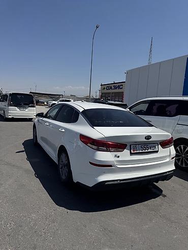 Kia K5: 2021 г., 2 л, Автомат, Газ, Седан