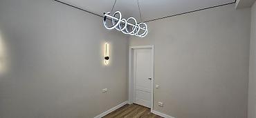 Продажа квартир: 2 комнаты, 61 м², 1 этаж — 9