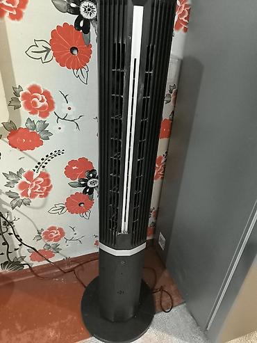напольный вентилятор midea: Вертикальный напольный башенный вентилятор Midea. увлажнитель воздуха — 1