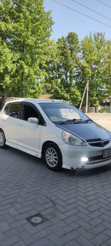 юбки на фит: Honda Fit: 2004 г., 1.3 л, Вариатор, Бензин, Хэтчбэк