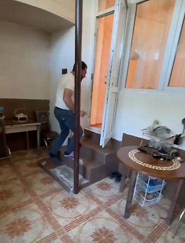 Mənzillər: 3 otaqlı mənzil – mətbəx və zal 2 yataq - Rahat planlama: girişdən — 4
