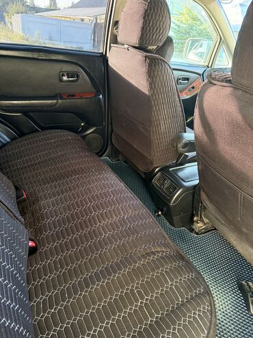 Toyota: Toyota Harrier: 2001 г., 3 л, Автомат, Бензин, Кроссовер at lalafo.kg — 9 Toyota: Toyota Harrier: 2001 г., 3 л, Автомат, Бензин, Кроссовер — 9