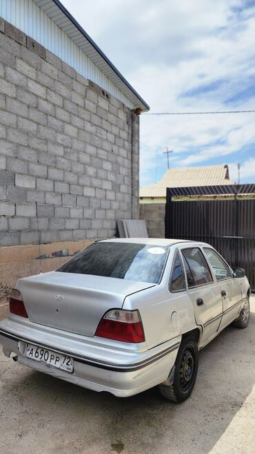 хово 10 тонник: Daewoo Nexia: 2005 г., 1.5 л, Механика, Бензин, Седан